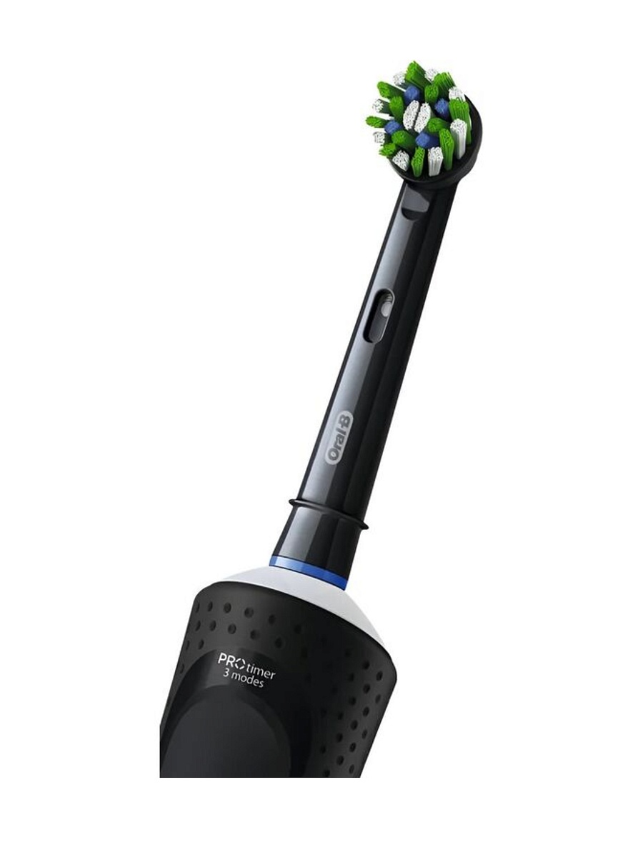 Зубная щетка электрическая Braun Oral-B Vitality Pro черная
