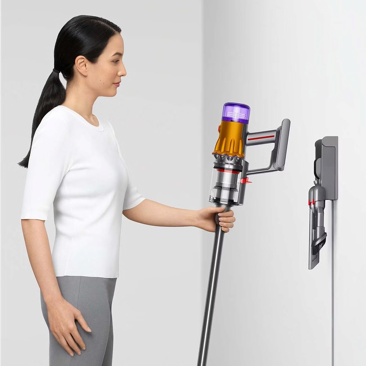 Пылесос Dyson V12 Detect Slim Absolute UK, yellow/nickel